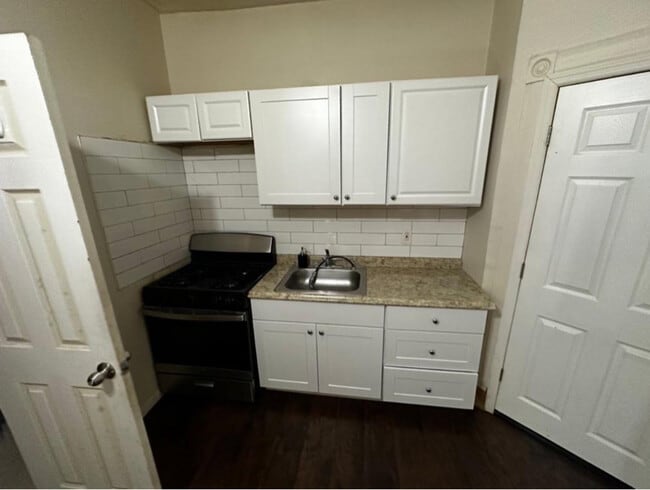 Building Photo - 77 Orient Ave