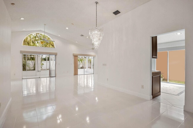 Building Photo - 13596 Weyburne Dr