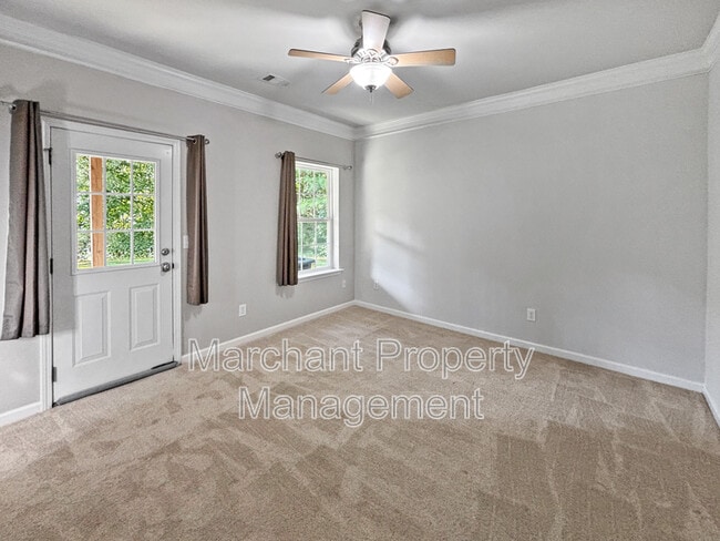 Building Photo - 311 Pampas Ct
