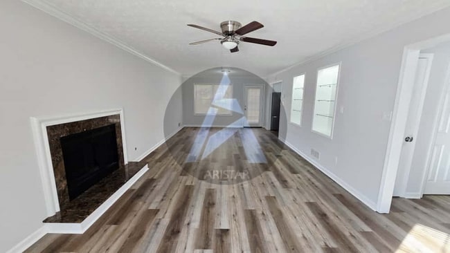 Building Photo - 4433 Coopers Creek Dr SE