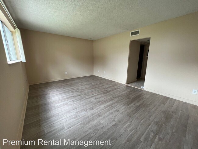 Building Photo - 2 br, 1.5 bath House - 3766 Aristotle Ave