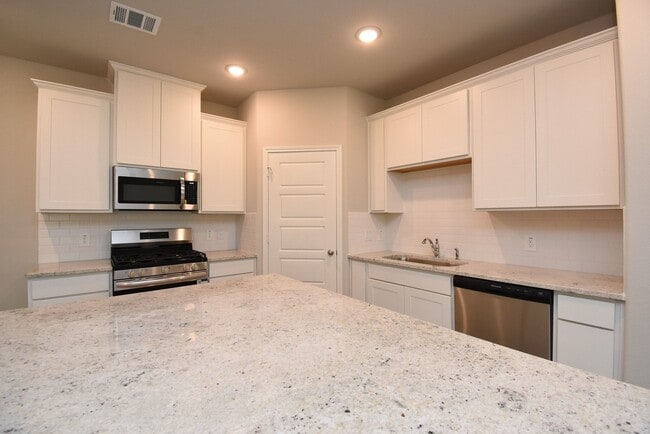 Building Photo - 2128 Port Jackson Dr