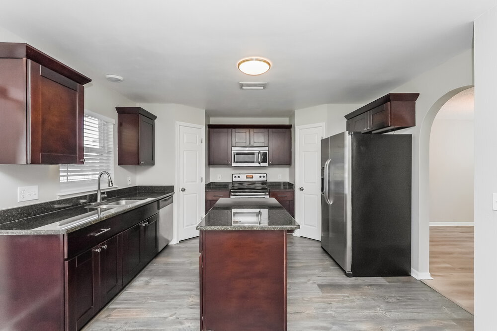 Building Photo - 13029 Waterbourne Dr