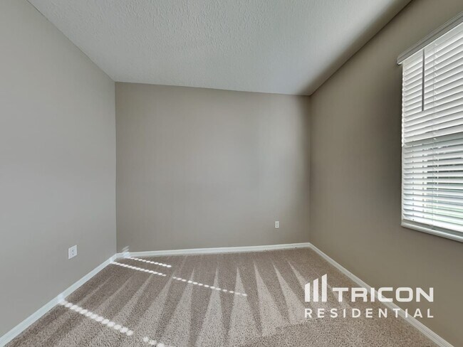 Building Photo - 4349 Carrabelle River Ln