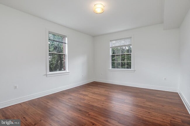 Building Photo - 3625 16th St NW