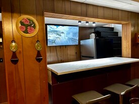 Building Photo - 1908 Kessler Blvd North Dr