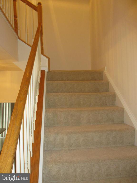 Building Photo - 43811 Tattinger Terrace