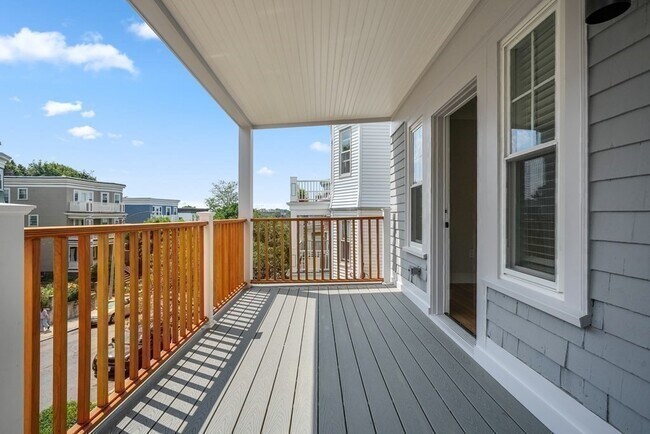 Building Photo - 44 Iffley Rd