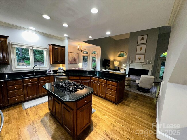 Building Photo - 5523 Challis View Ln