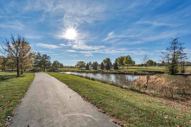 Building Photo - 1471 Crimson Ln