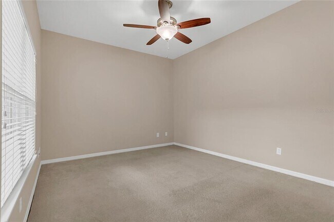Building Photo - 543 Rainbow Springs Loop