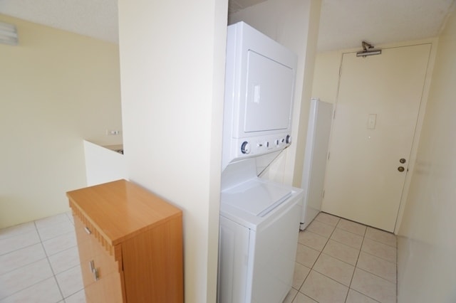 Building Photo - Salt Lake - Pikake Manor 2 bed, 1 bath, 2 parking