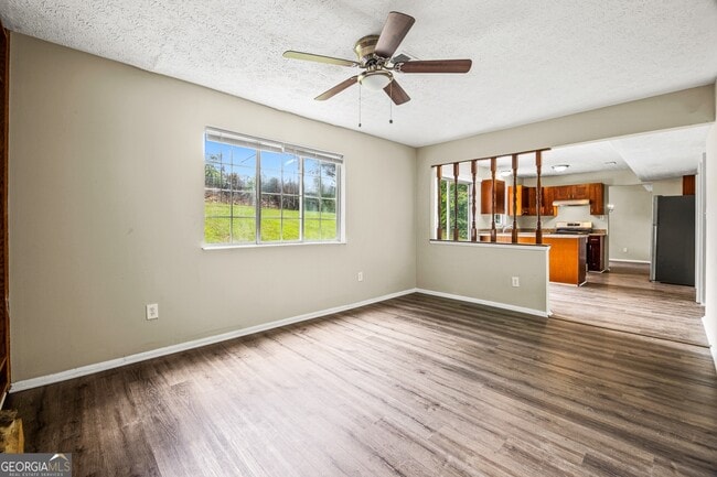 Building Photo - 5100 Rockborough Trail NW