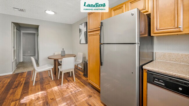 Building Photo - 2601 S Grand Canyon Dr