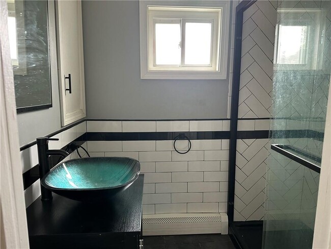 Building Photo - 55 2nd St