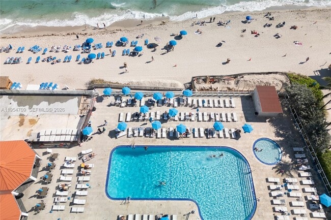 Building Photo - 19201 Collins Ave