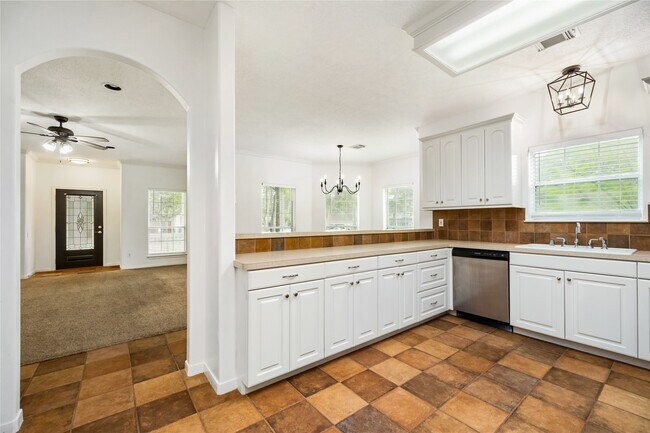 Building Photo - 14874 Cygnus Ct