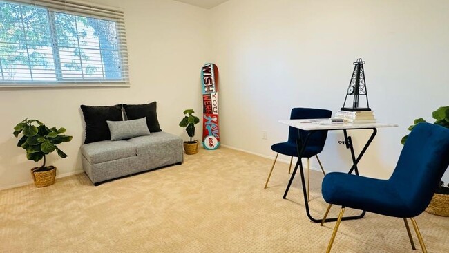 Building Photo - 9310 Galston Dr