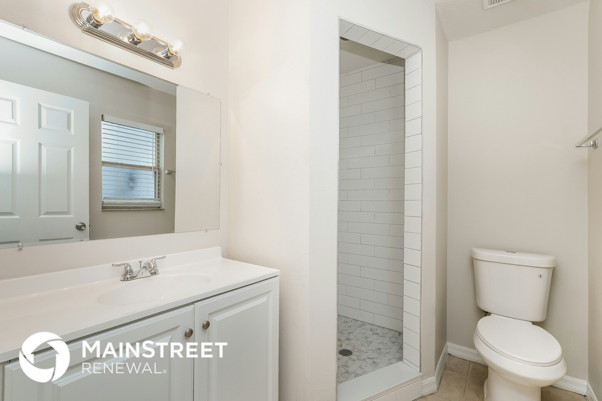 Building Photo - 2427 18th St S