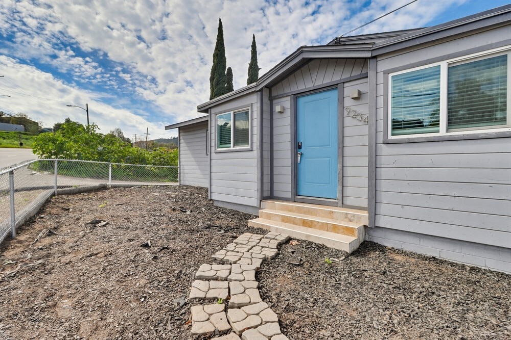 Front door - 9234 -9236 Winter Gardens Blvd