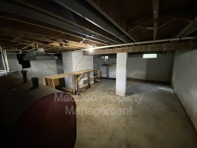 Building Photo - 25345 Patriot Hwy