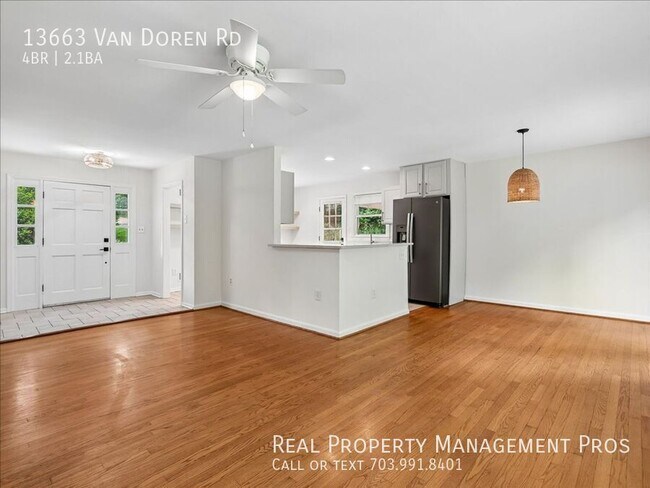 Building Photo - 13663 Van Doren Rd