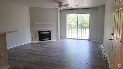 Building Photo - READY NOW!