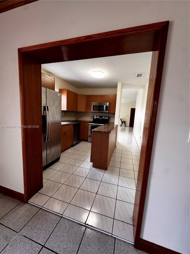 Building Photo - 1314 SW 124th Pl