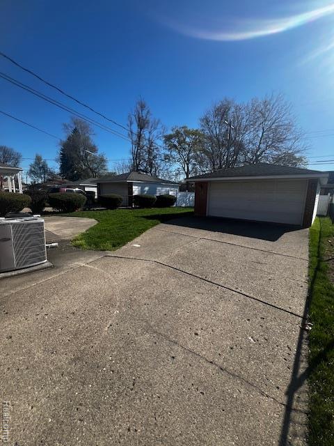 Building Photo - 5918 N Lafayette St