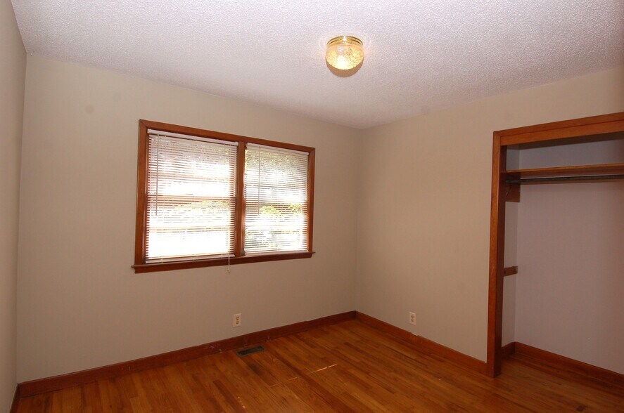 Building Photo - 3208 Ruffin St