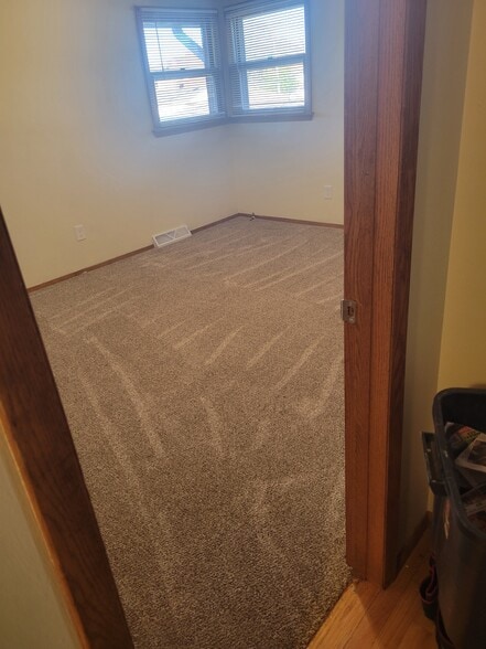 Building Photo - 4348 N 90th St