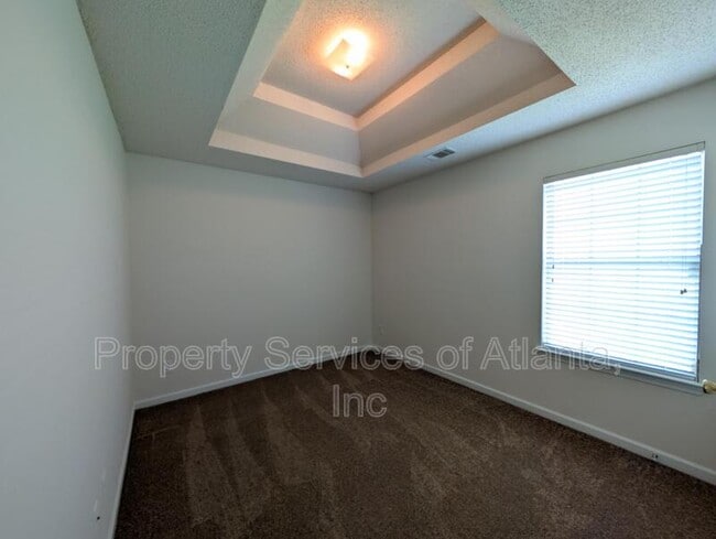Building Photo - 2047 Mulberry Ln