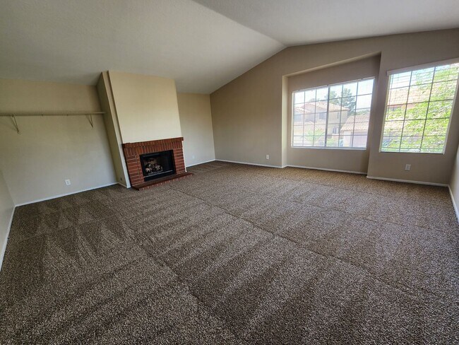 Building Photo - 6703 Dominion Ct