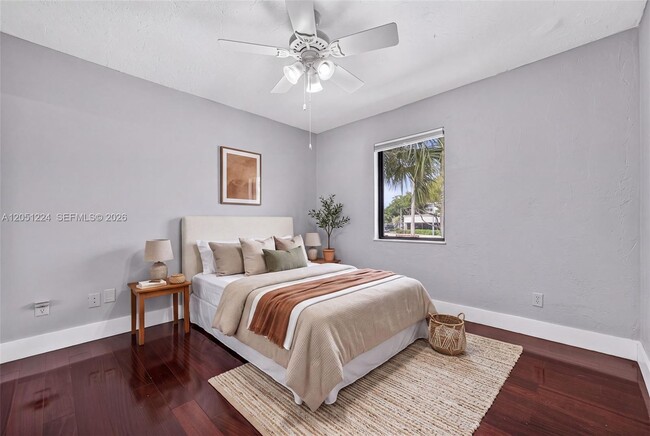 Building Photo - 8701 SW 141st St