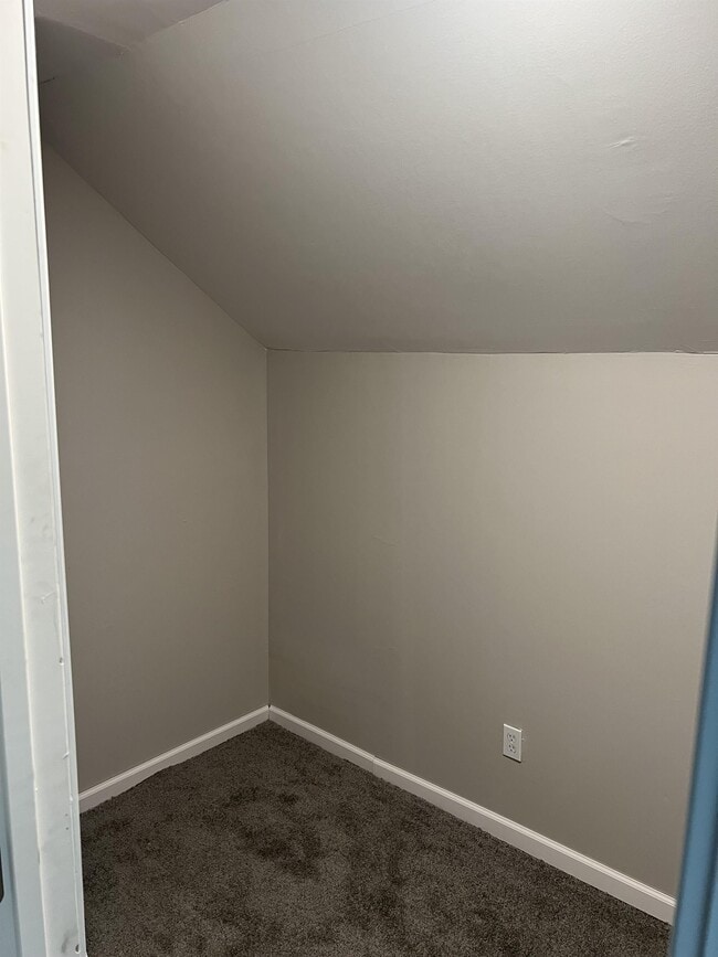 Building Photo - 17801 Marx St