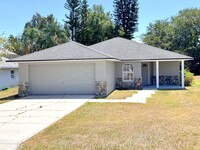 Building Photo - Freshly Renovated Three Bedroom Home Ready...