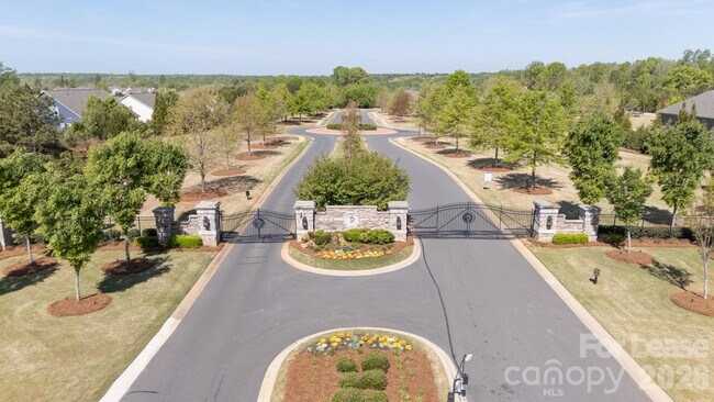 Building Photo - 1134 Regions Blvd