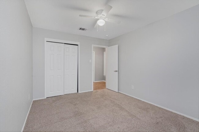 Building Photo - 911 Flatters Way