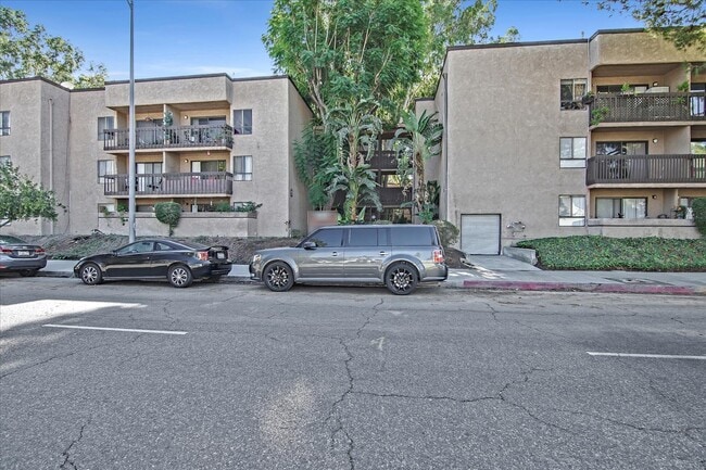 Building Photo - 22100 Burbank Blvd