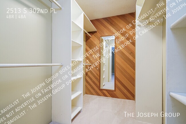 Building Photo - 2513 S 302nd Pl