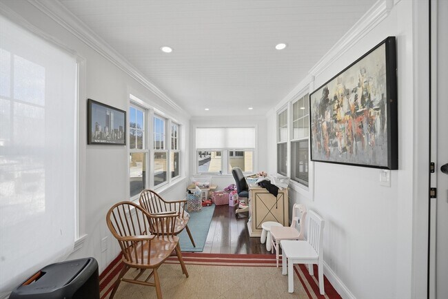 Building Photo - 34 Wilson Ave