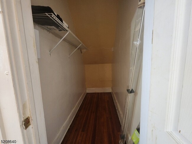 Building Photo - 316 Tremont Ave