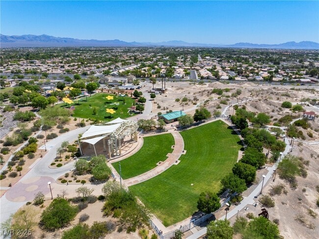 Building Photo - 6804 Rosinwood St