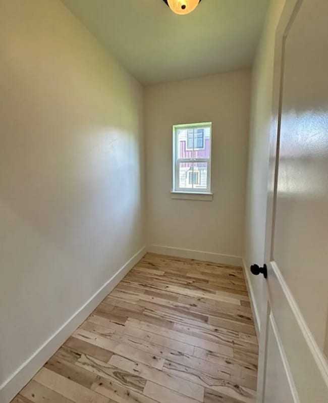 Building Photo - 4 Bedroom Townhome for Rent in Bozeman