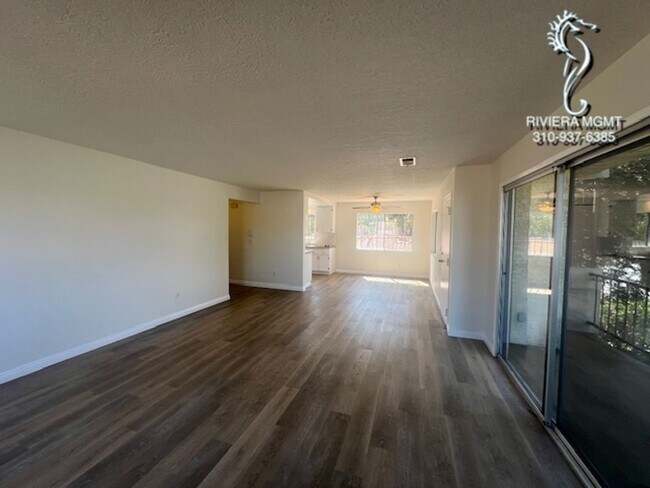 Building Photo - 2 BR 1 BA Condo in San Pedro