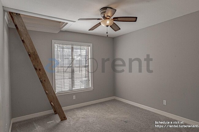 Building Photo - 10926 Mosswood Dr