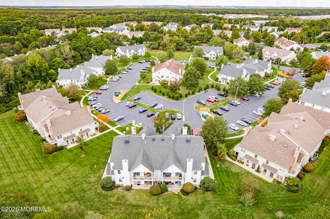 Building Photo - 2 Jodhpur Ct