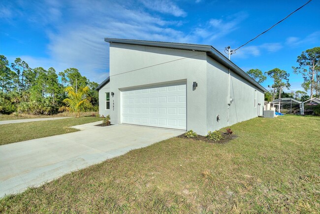 Building Photo - 1482 Gardenside Cir