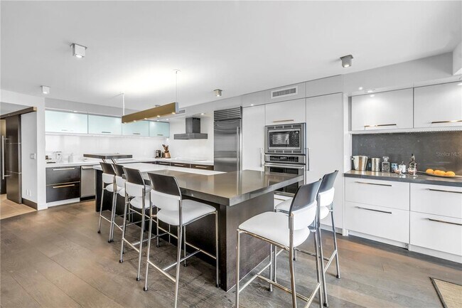 Building Photo - 4450 Gulf Blvd