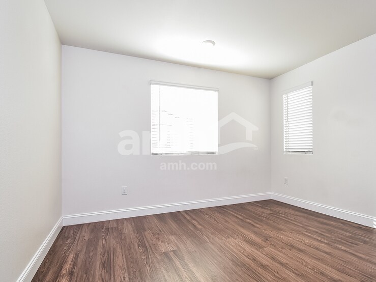 Building Photo - 329 Timber Kate Pl